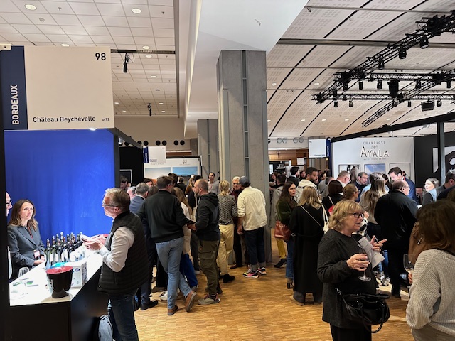 The crowd at The Paris Grand Tasting